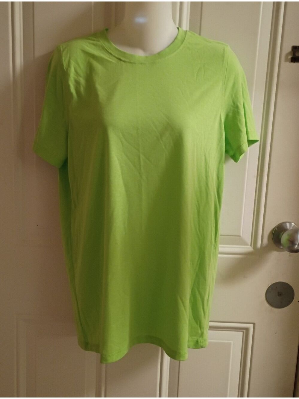 Magellan Fish Gear Classic Fit Bright Lime Green Crewneck Tee